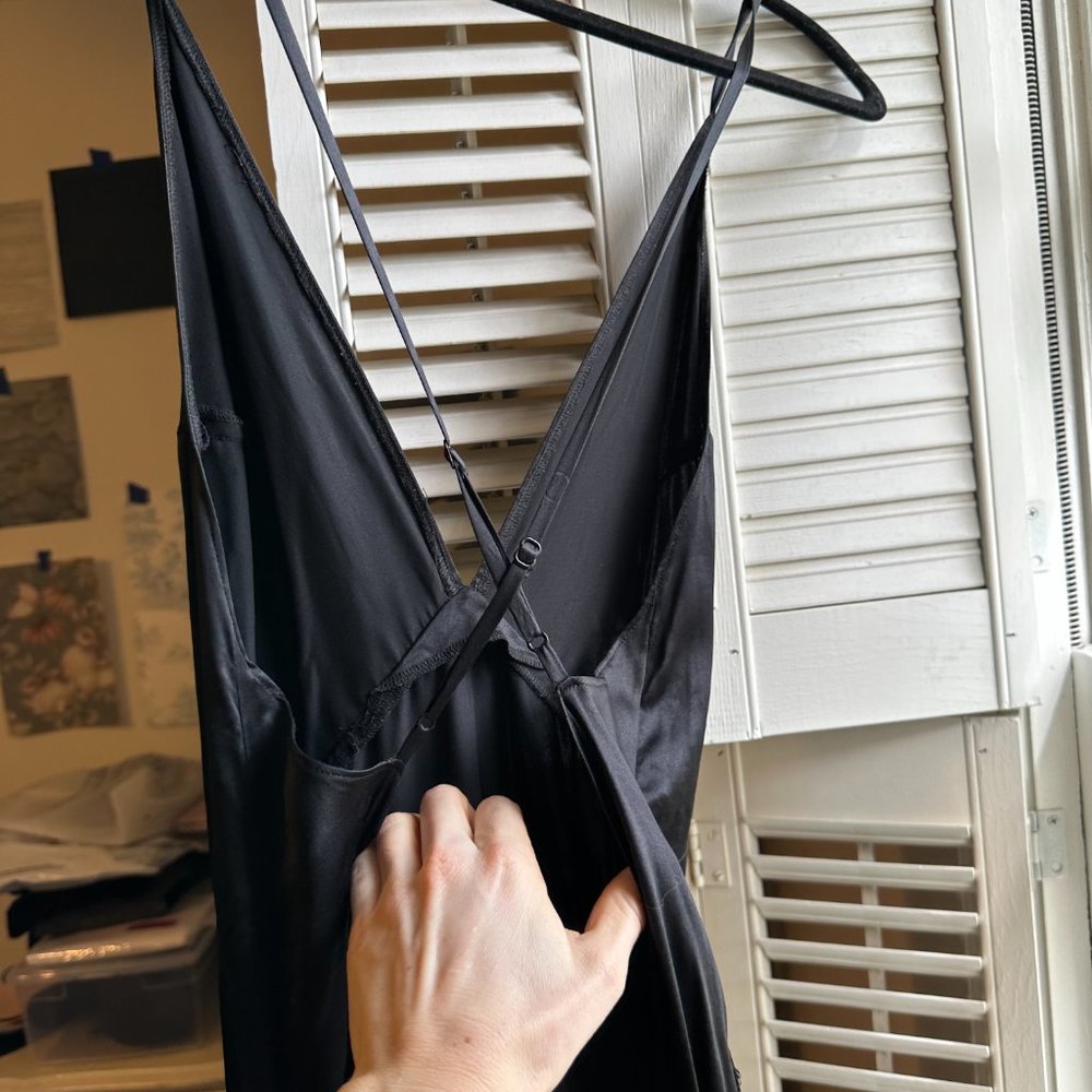 Reformation Amante Dress - Picture 6 of 8